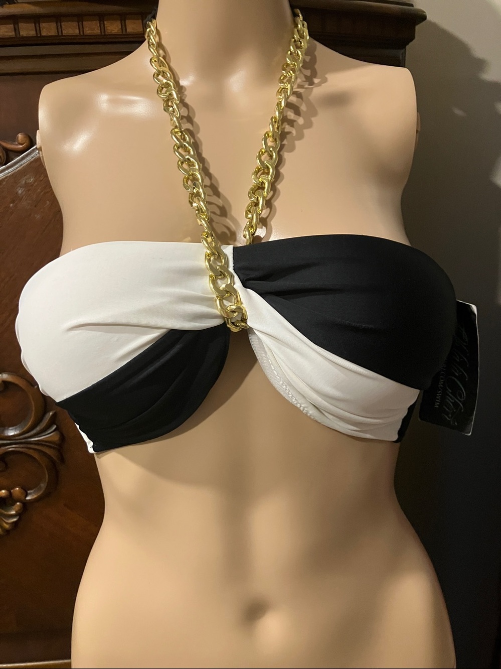 BLACK & WHITE CONTRAST CHAIN DETAIL HALTER BANDEAU BIKINI TOP NEW WITH TAGS